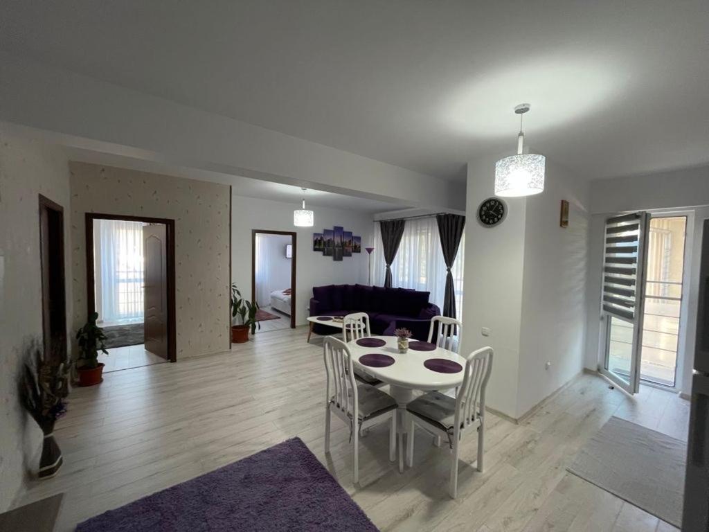 Deny'S Apartament 구라후모룰루이 외부 사진